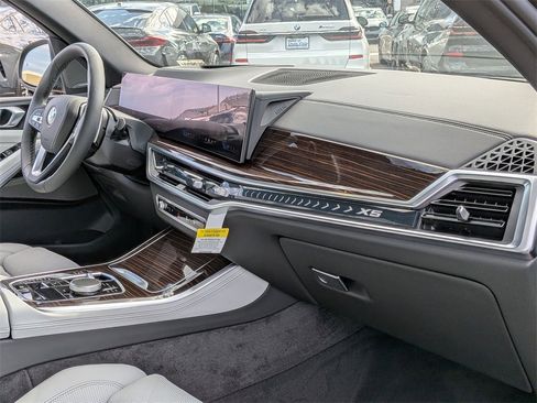 New 2026 BMW X5 xDrive40i image 11
