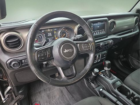 Used 2019 Jeep Wrangler Sport AWD/4WD image 10