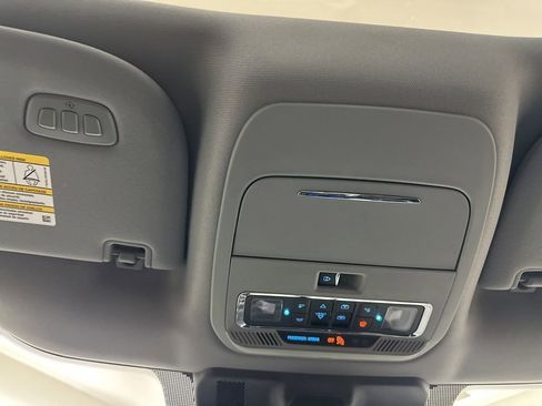 Used 2022 Ford F150 Lariat w/ Equipment Group 502A High image 44