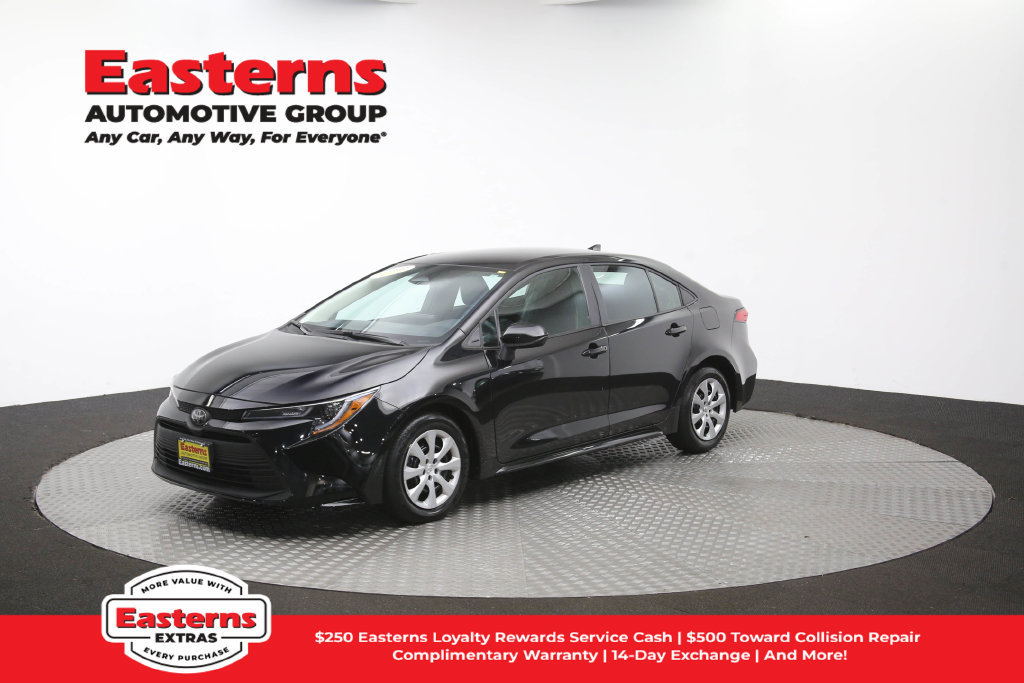 Used 2025 Toyota Corolla LE FWD image 55