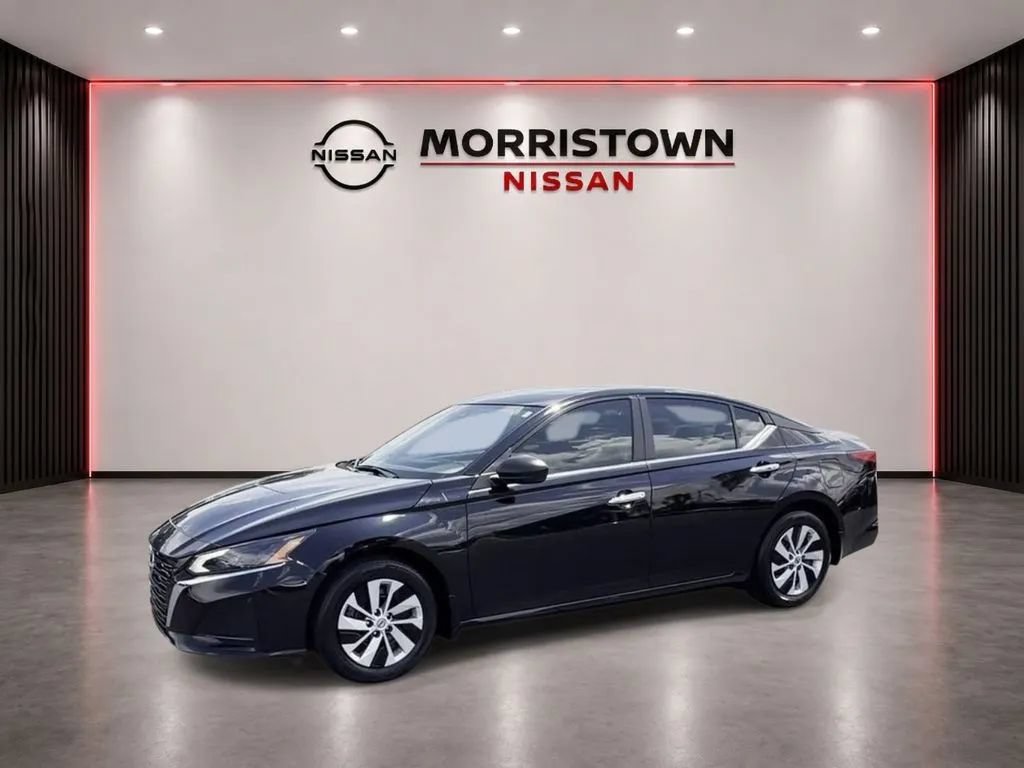 Used 2025 Nissan Altima 2.5 S FWD image 6