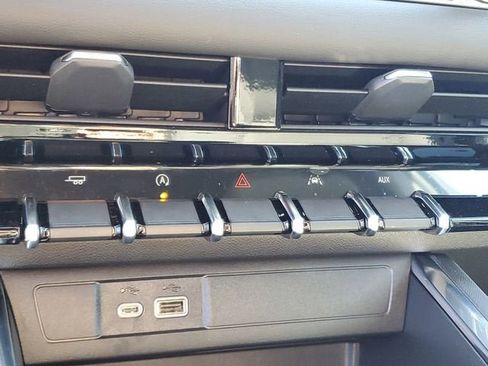 New 2026 GMC Canyon Elevation image 24