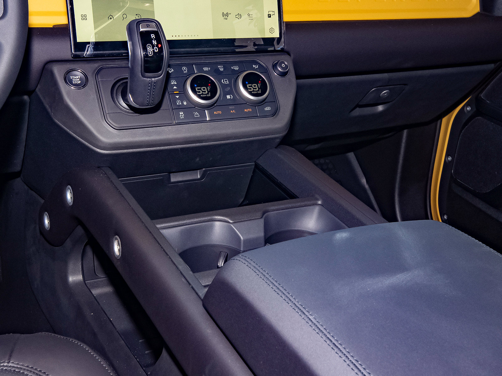 New 2026 Land Rover Defender 110 AWD/4WD image 29