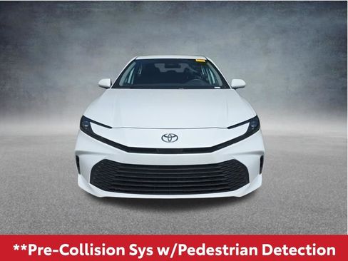 Used 2026 Toyota Camry LE FWD image 12