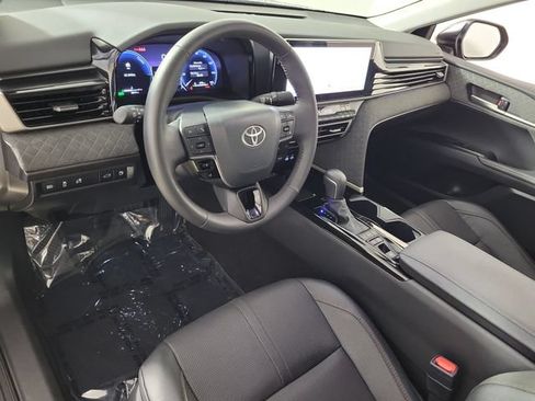Used 2026 Toyota Camry XLE FWD image 18