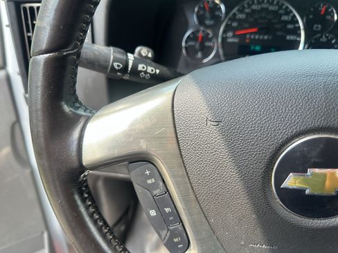Used 2019 Chevrolet Express 3500 LS RWD image 22