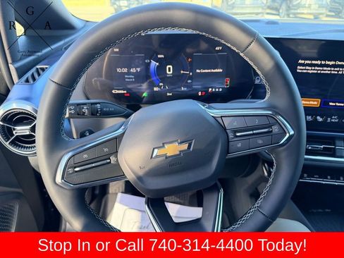 New 2026 Chevrolet Equinox EV LT w/ Convenience Package II FWD image 15