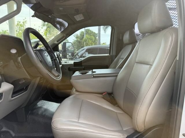 Used 2020 Ford F550 2WD Regular Cab Super Duty w/ Power Equipment Group image 13