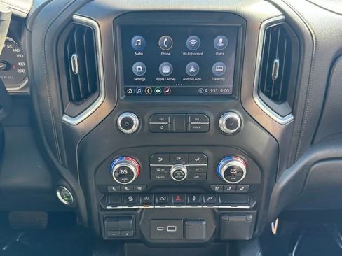 Certified 2022 GMC Sierra 1500 AT4 AWD/4WD image 10