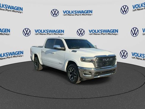 Used 2025 RAM 1500 Laramie AWD/4WD image 2
