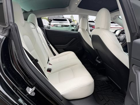 Used 2021 Tesla Model 3 Performance AWD/4WD image 20
