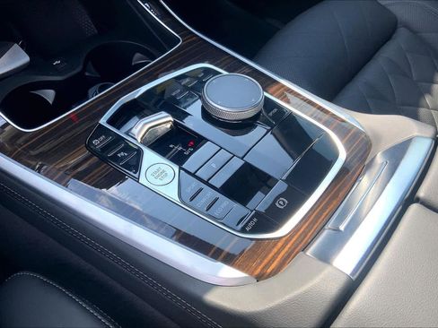 Used 2026 BMW X5 sDrive40i image 30