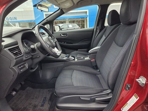 Used 2018 Nissan Leaf SV w/ SV All Weather Package image 21