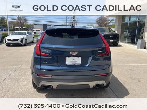 Used 2019 Cadillac XT4 Premium Luxury image 3