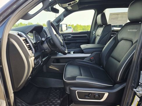 New 2026 RAM 1500 Laramie AWD/4WD image 12