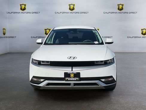 Used 2024 Hyundai Ioniq 5 SEL RWD image 2