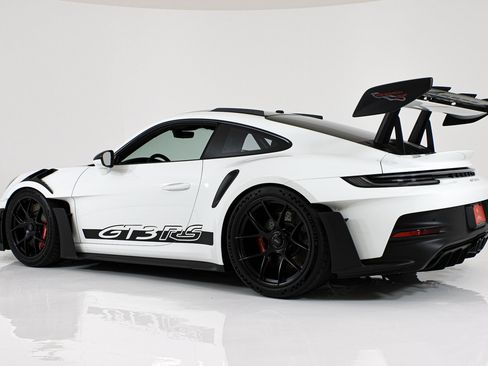 Used 2024 Porsche 911 GT3 RS RWD image 5