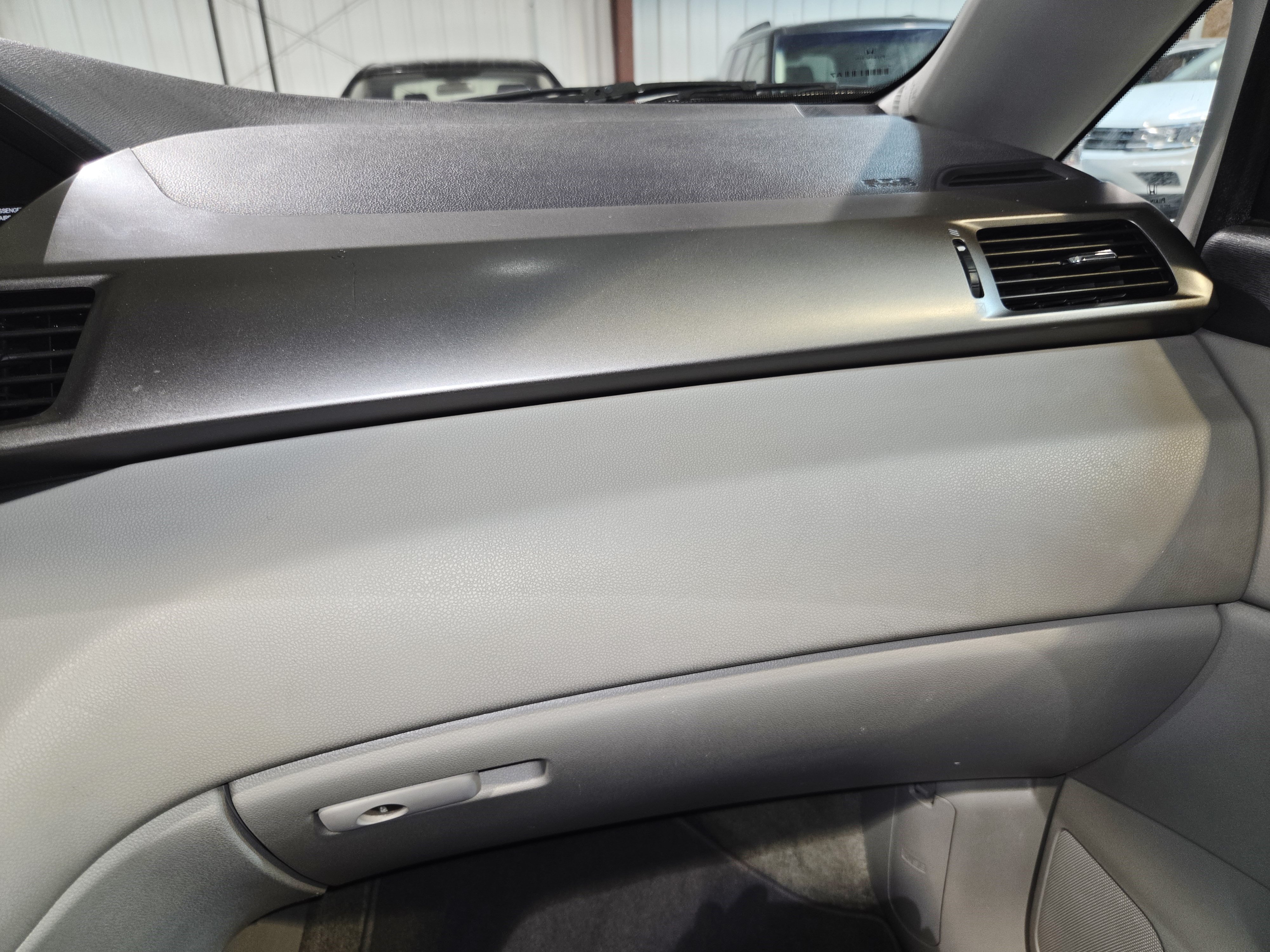 Used 2015 Honda Odyssey EX-L image 37