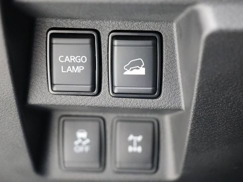 Used 2023 Nissan Frontier PRO-4X w/ Pro-4X Premium Package image 34