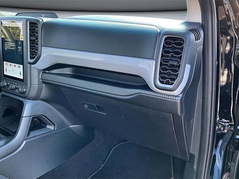 Used 2025 Ford Ranger XL image 26