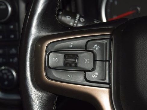 Used 2022 Chevrolet Silverado 2500 High Country w/ Safety Package II image 32