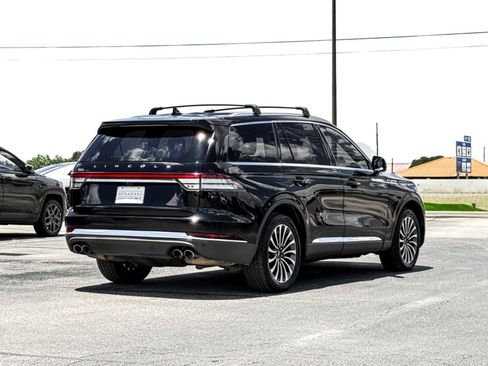 Used 2020 Lincoln Aviator Reserve w/ Elements Package Plus AWD/4WD image 10