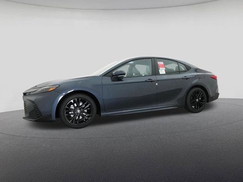 New 2026 Toyota Camry SE image 18