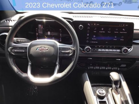 Used 2023 Chevrolet Colorado Z71 w/ Z71 Convenience Package 2 AWD/4WD image 2