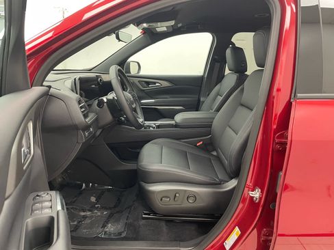 New 2026 Chevrolet Traverse LT w/ Midnight/Sport Edition AWD/4WD image 8