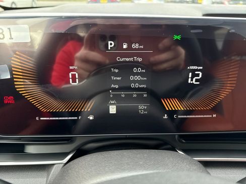 New 2026 Kia Carnival EX image 28