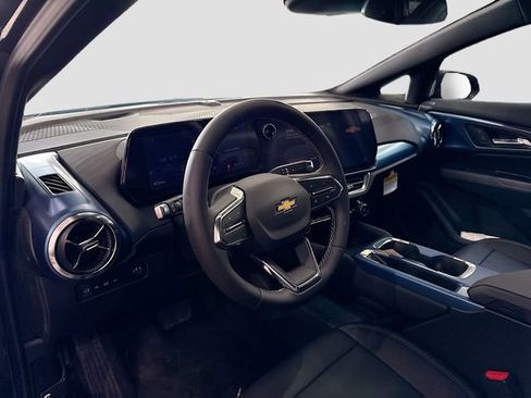 New 2026 Chevrolet Equinox EV LT image 10