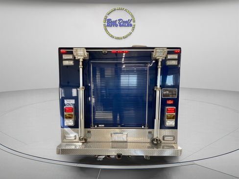 Used 2011 Ford F450 XL w/ PWR Equipment Group image 6