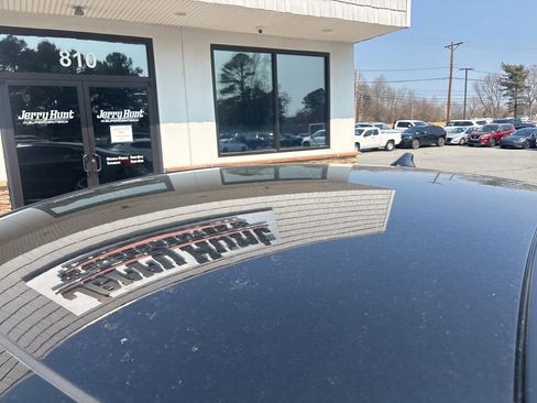 Used 2021 Honda Accord Sport Special Edition image 12