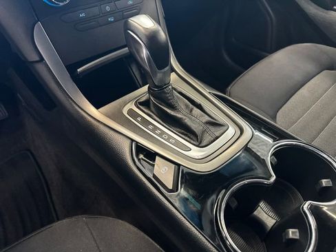 Used 2018 Ford Edge SE AWD/4WD image 27