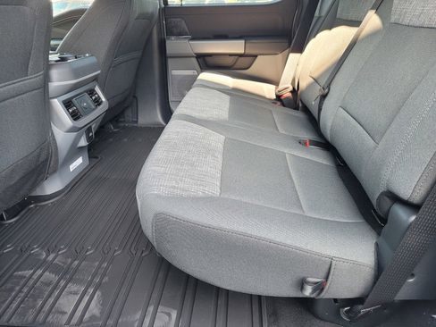 New 2026 Ford F250 XLT w/ XLT Premium Package AWD/4WD image 7