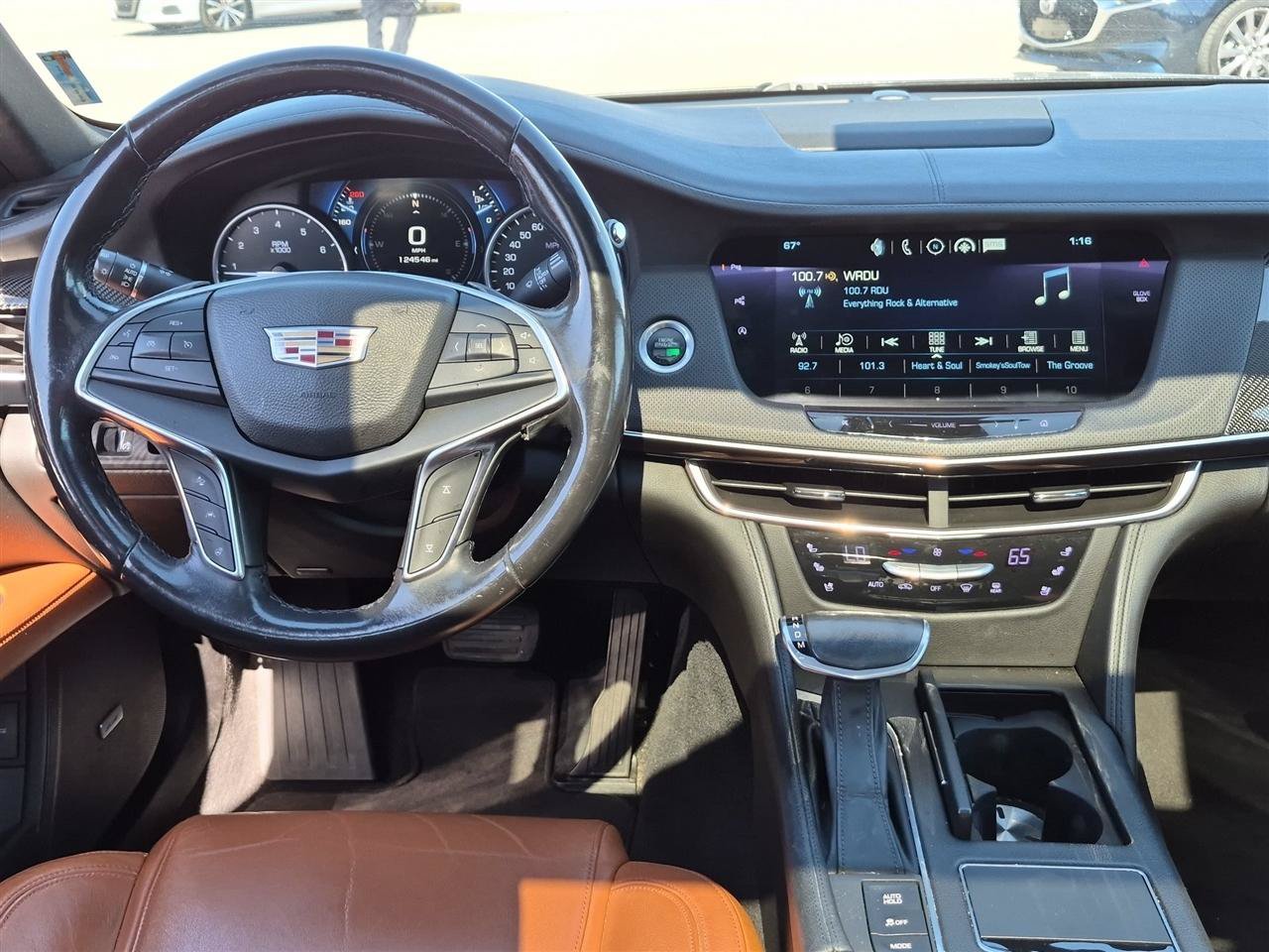 Used 2016 Cadillac CT6 Luxury RWD image 32