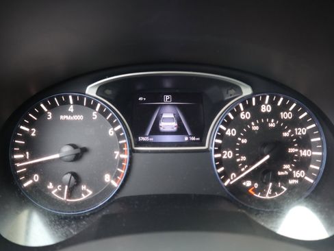 Used 2016 Nissan Altima 2.5 SR w/ LED Appearance Package image 57