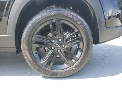 New 2026 Chevrolet Trax ACTIV FWD image 6