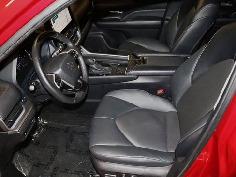 Used 2024 Toyota Grand Highlander AWD image 88