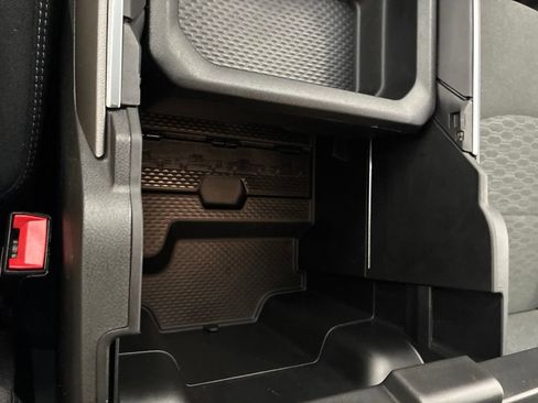Certified 2025 RAM 2500 Big Horn AWD/4WD image 60