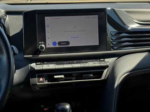 Certified 2025 Toyota Camry SE FWD image 18