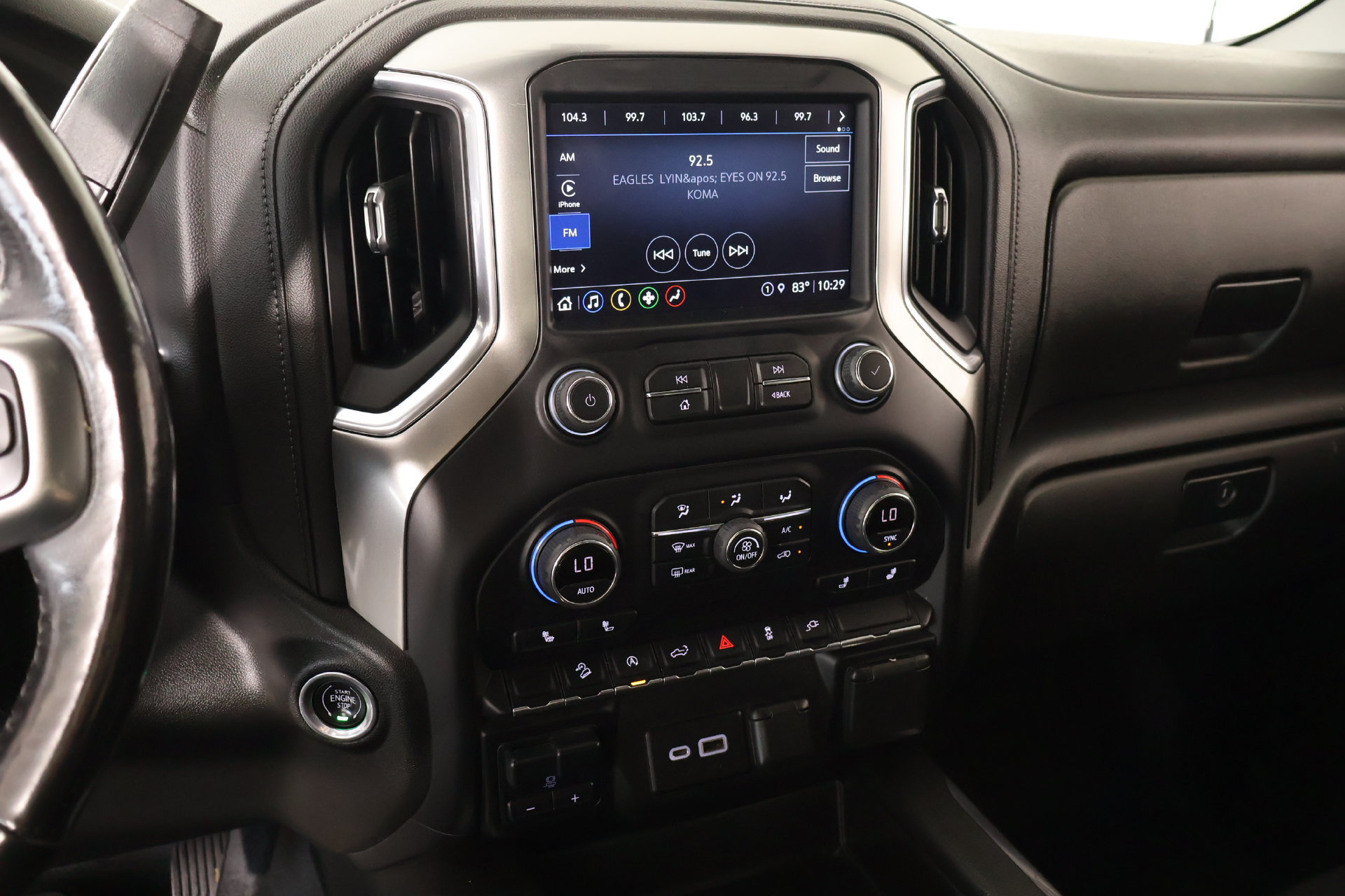 Used 2022 Chevrolet Silverado 1500 RST AWD/4WD image 5