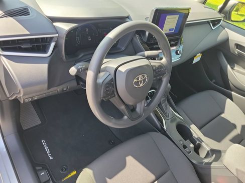 New 2026 Toyota Corolla LE FWD image 7