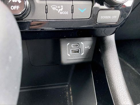 Used 2025 Jeep Compass Limited AWD/4WD image 31