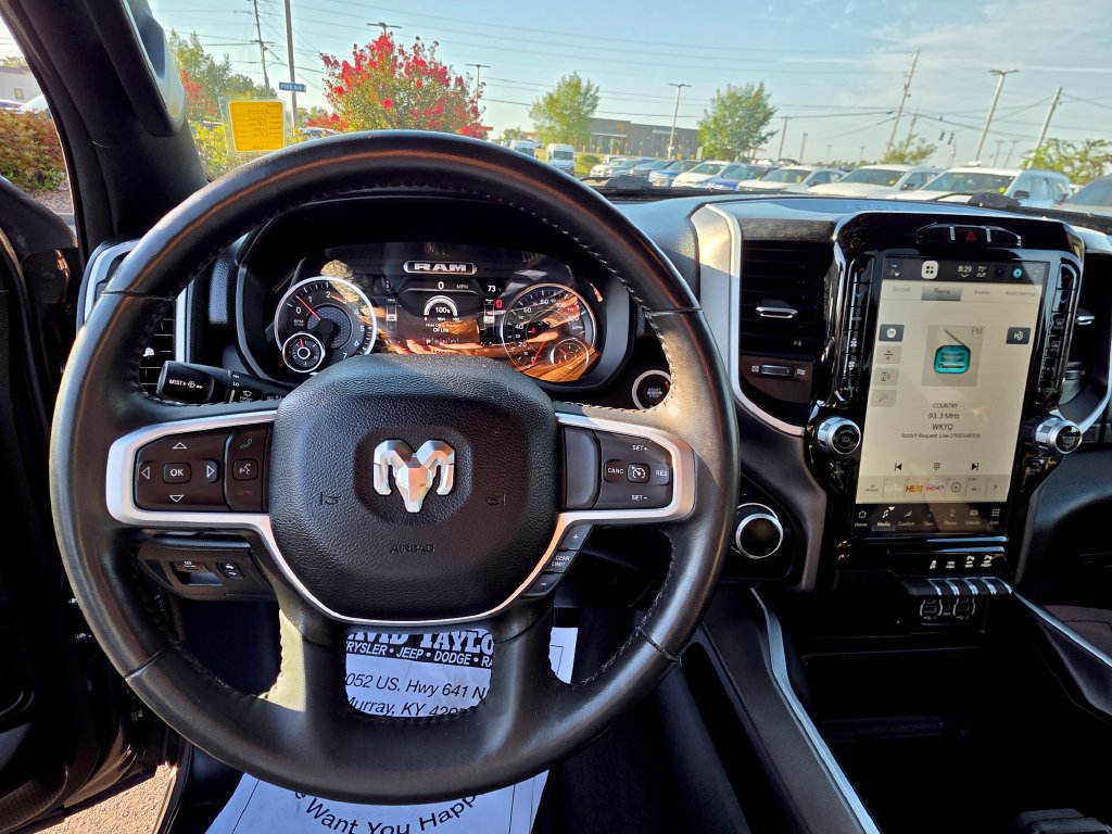 Used 2023 RAM 1500 Big Horn AWD/4WD image 15