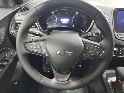 Used 2024 Chevrolet Equinox RS image 25