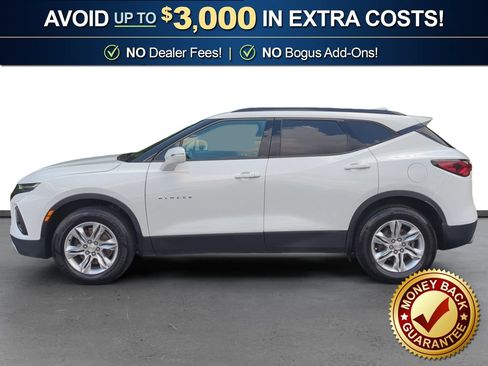Used 2020 Chevrolet Blazer LT FWD image 2