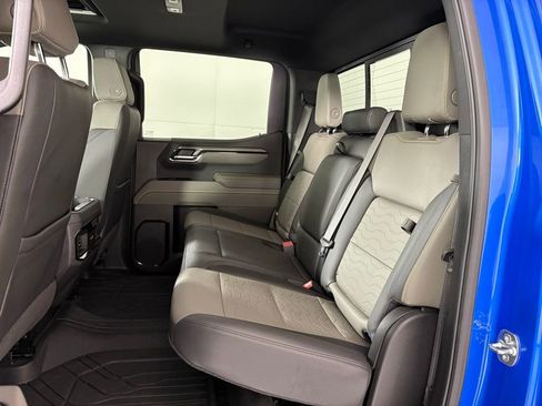 Used 2025 Chevrolet Silverado 1500 ZR2 w/ Technology Package image 41