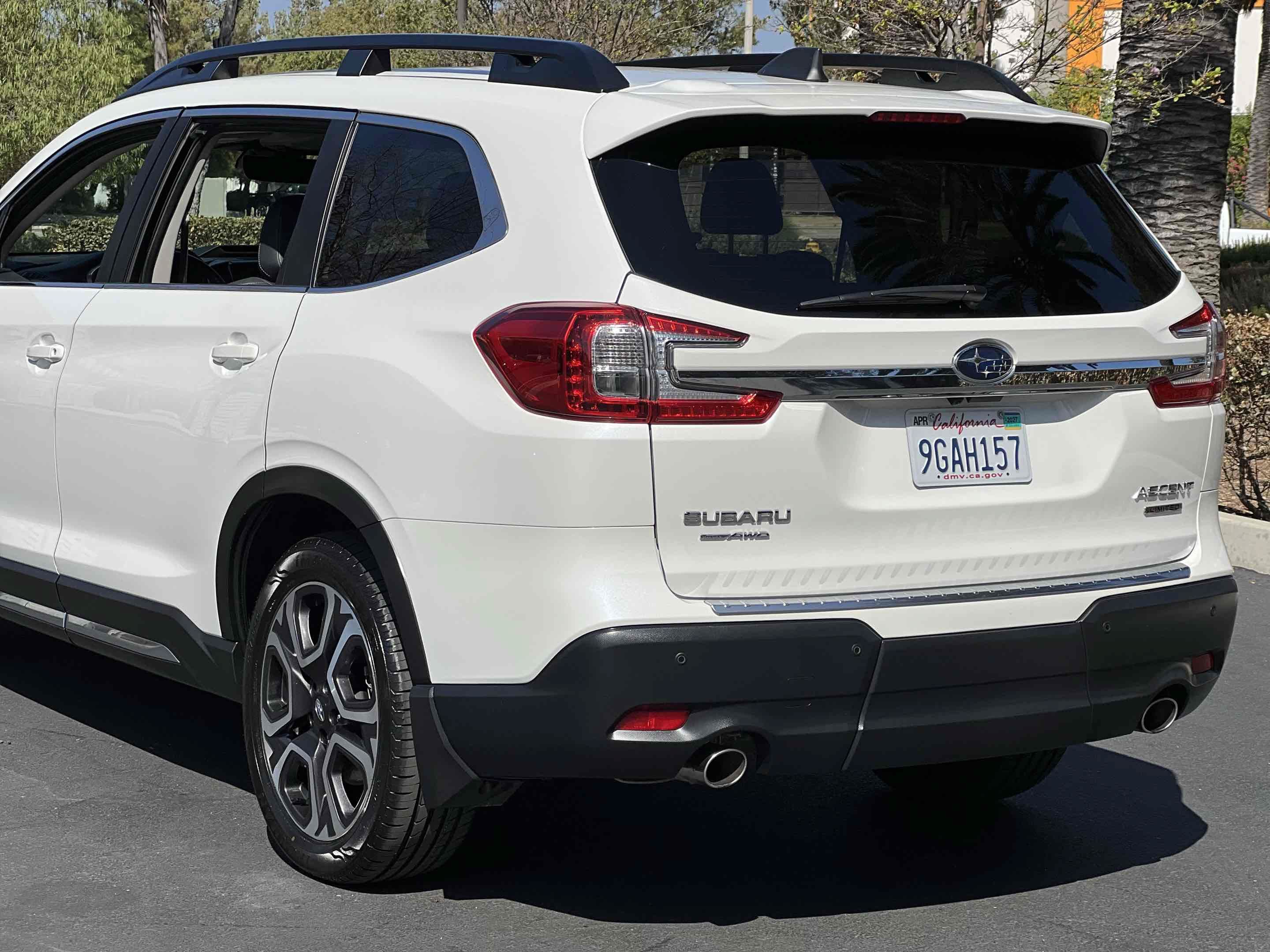 Used 2023 Subaru Ascent Limited w/ Technology Package AWD/4WD image 65