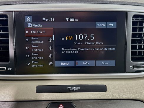 Used 2022 Kia Sportage LX w/ LX FWD Value Edition Package image 17